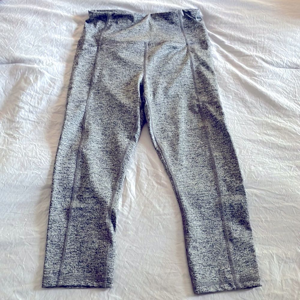 Avia Gray Black Athletic Leggings Workout Pants Size XS